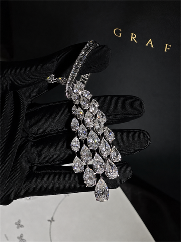 Graff High Jewelry Asymmetric Pear-Shape Diamond Necklace