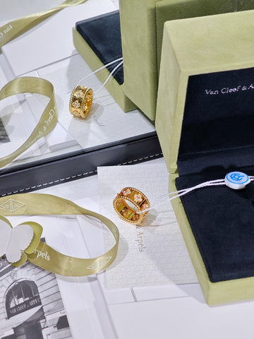 Van Cleef & Arpels Perlée Clovers Diamond Ring, Medium Model