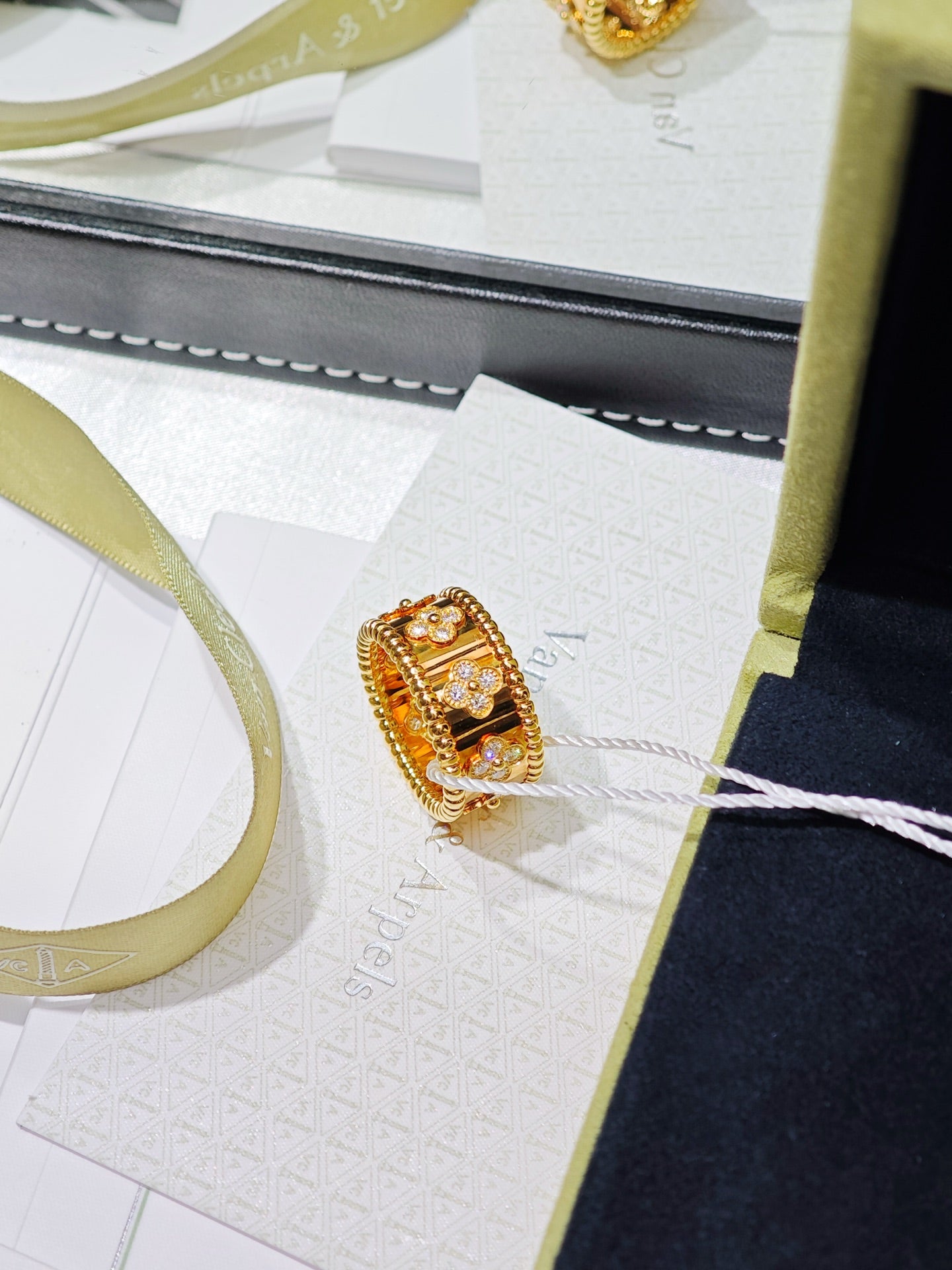 Van Cleef & Arpels Perlée Clovers Diamond Ring, Medium Model