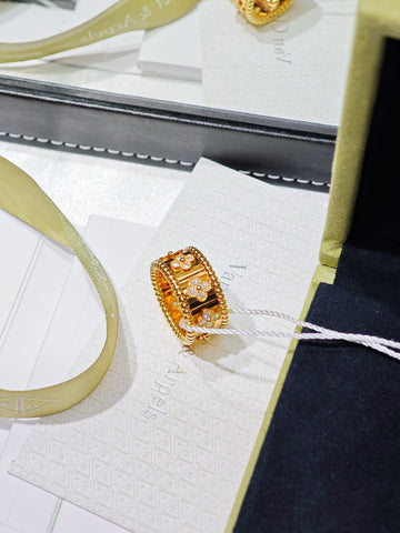 Van Cleef & Arpels Perlée Clovers Diamond Ring, Medium Model