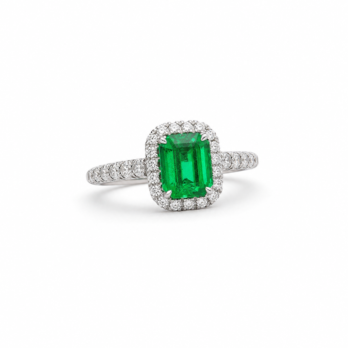Cartier Destinée 1.46 ct emerald solitaire ring in Platinum 950 on a white background