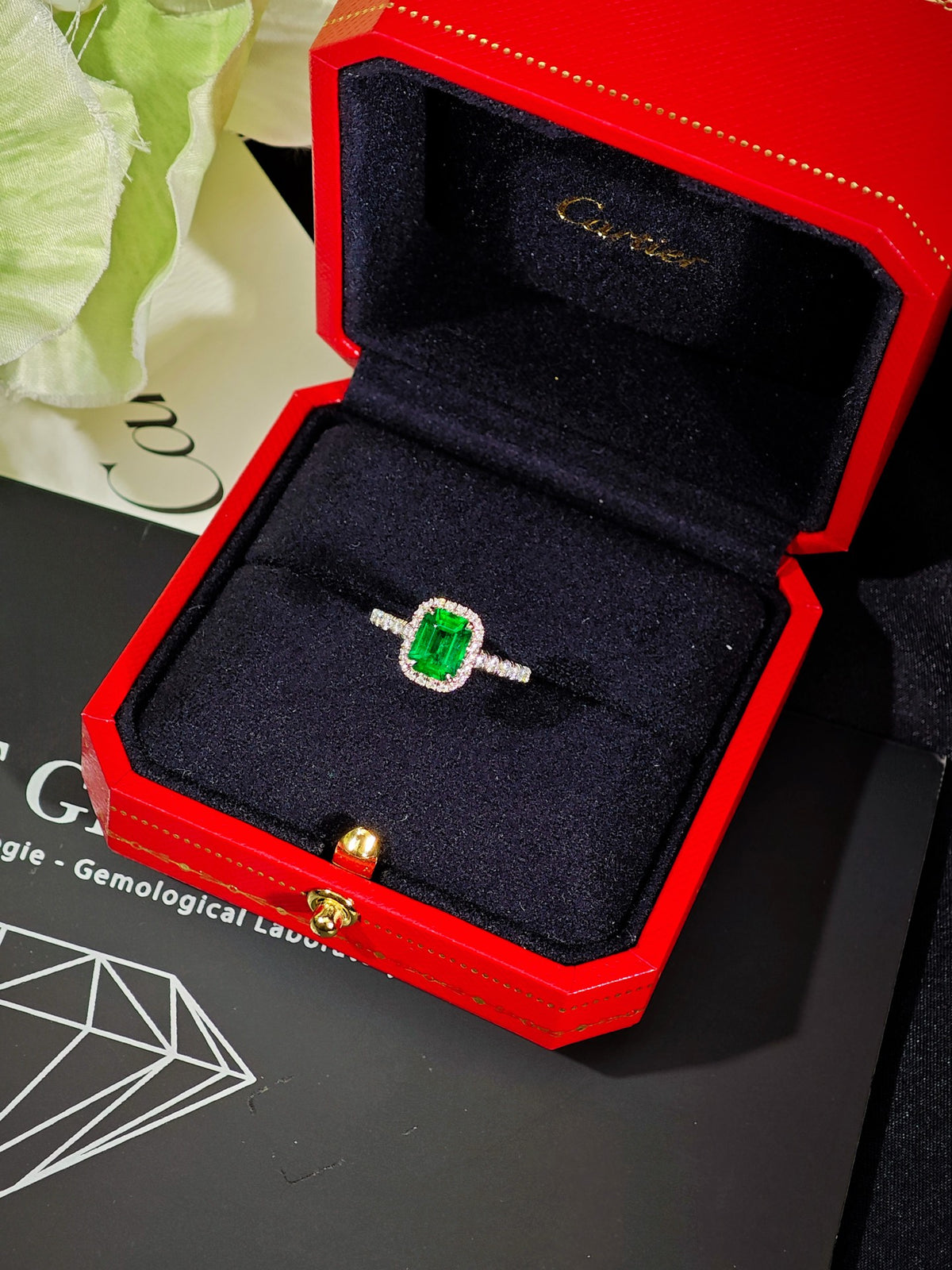 Cartier Destinée emerald solitaire ring with open box
