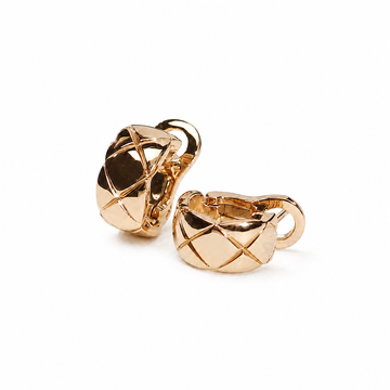 CHANEL COCO CRUSH quilted motif earrings in 18K BEIGE GOLD on a neutral white background