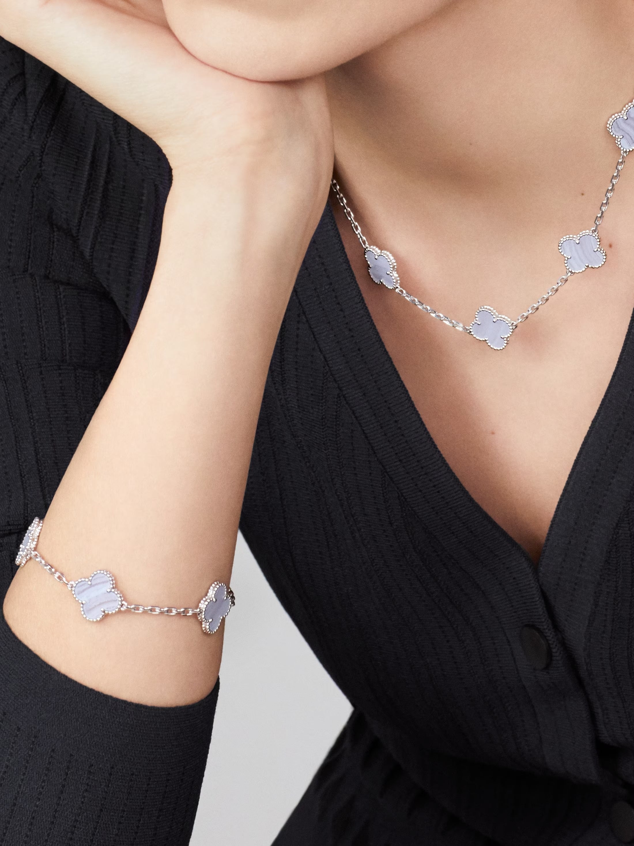 Van Cleef & Arpels Vintage Alhambra 5-Motif Purple Agate Bracelet in 18K White Gold