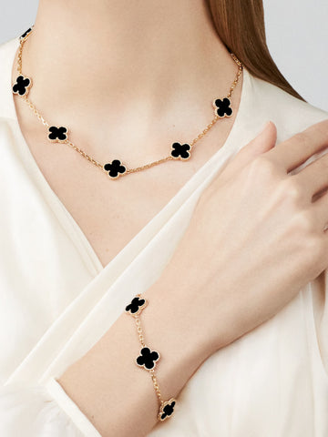 Van Cleef & Arpels Vintage Alhambra 5-Motif Onyx Bracelet in 18K Yellow Gold
